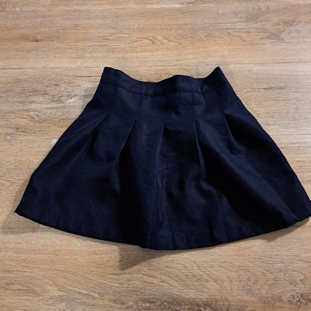 Nautica Navy Blue Pleated Skirt with Attached Bottoms Girl's Size 8
